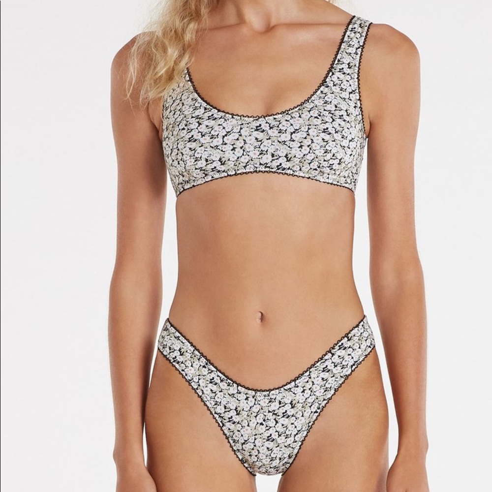 Floral bikini set